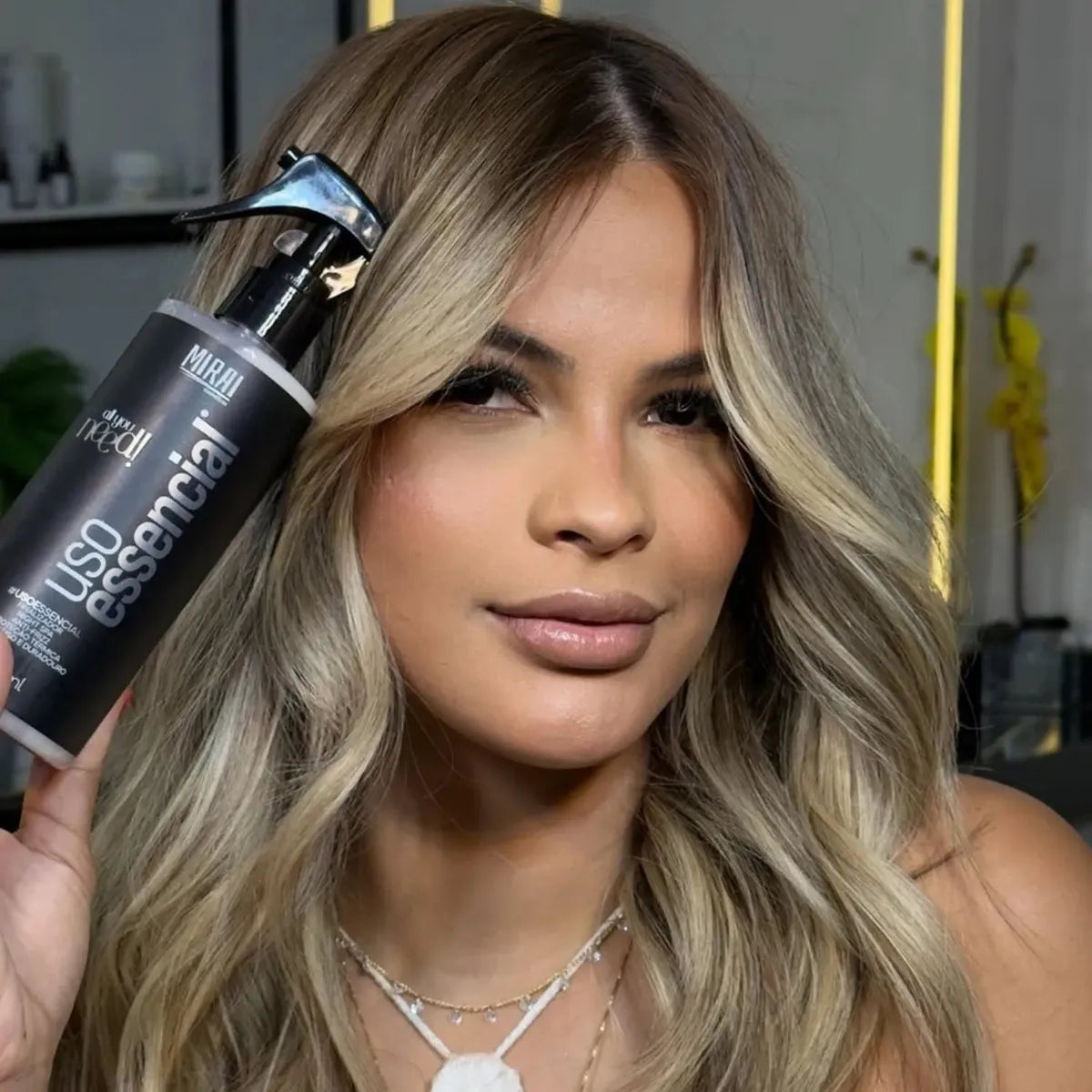 Uso Essential Finishing Spray By Mirai